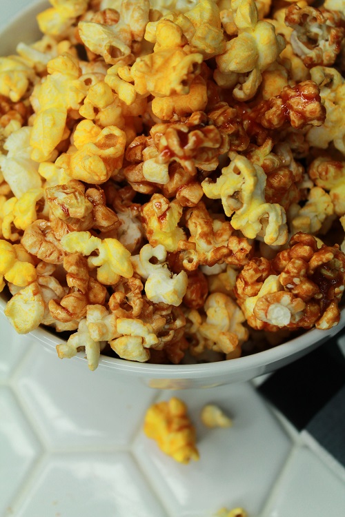 Charmel Cheddar Cheese And Caramel Mix Ready Popped Popcorn